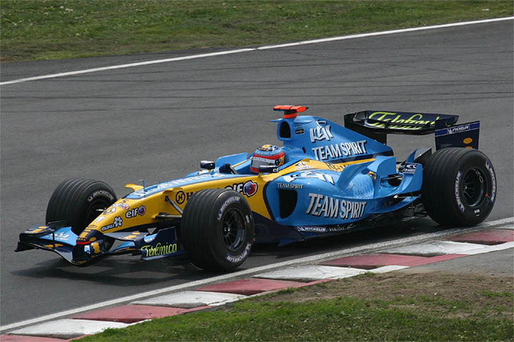 Фернандо Алонсо – пилот Renault (2005)