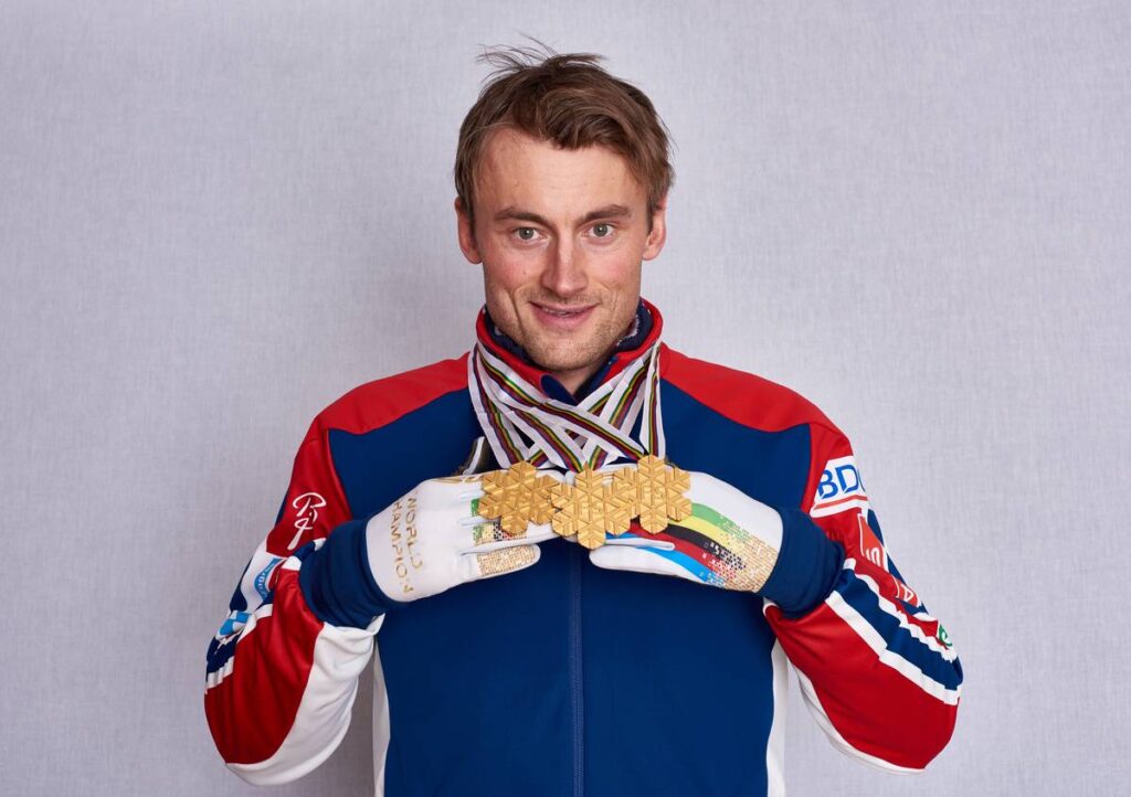 Петтер Нортуг с медалями чемпионата мира-2015